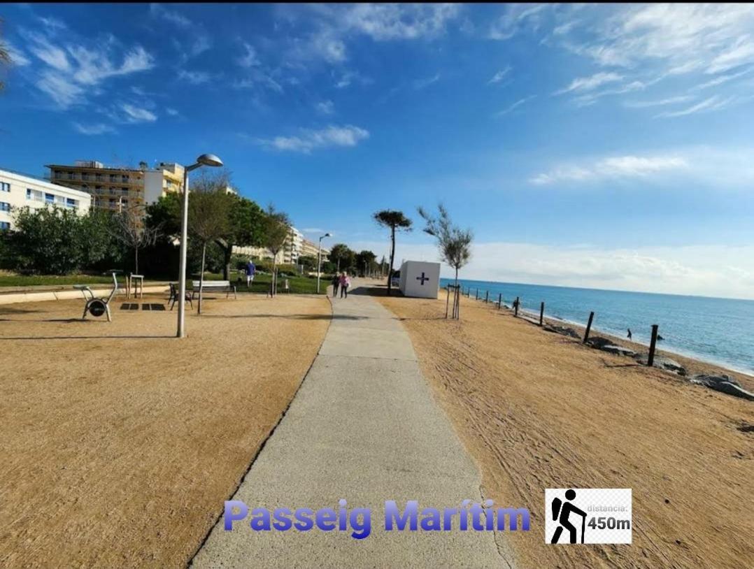 Apartamento En La Costa Del Maresme Pineda de Mar Esterno foto